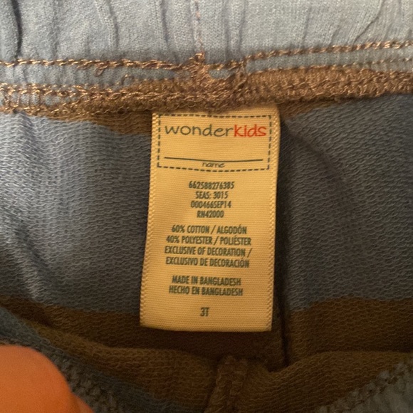 3T Shorts Bundle - Picture 2 of 8